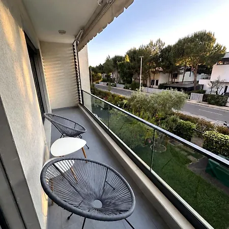 White Valamar 2 Bedroom Balcony Parking * Draç