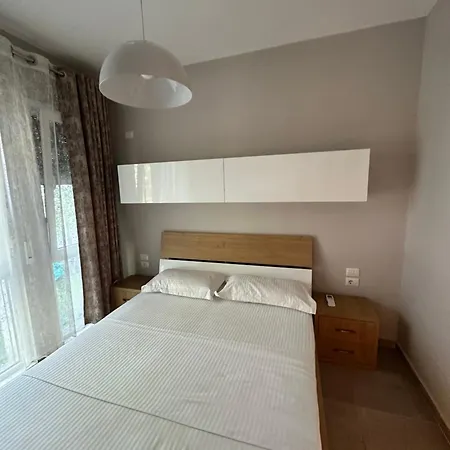 Lägenhet White Valamar 2 Bedroom Balcony Parking *